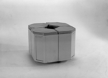 1977多機能家具ブログ用１.jpg